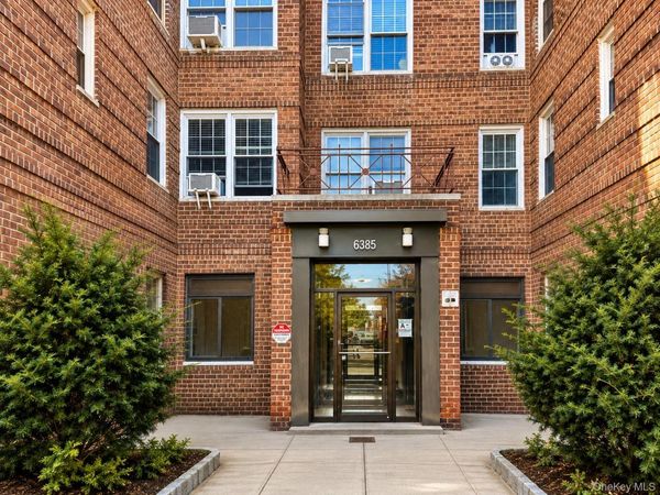63-85 Woodhaven Boulevard, Unit 6C2, Rego Park, NY 11374