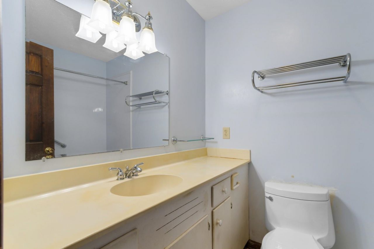 197 Glass Hill Dr. Photo 25