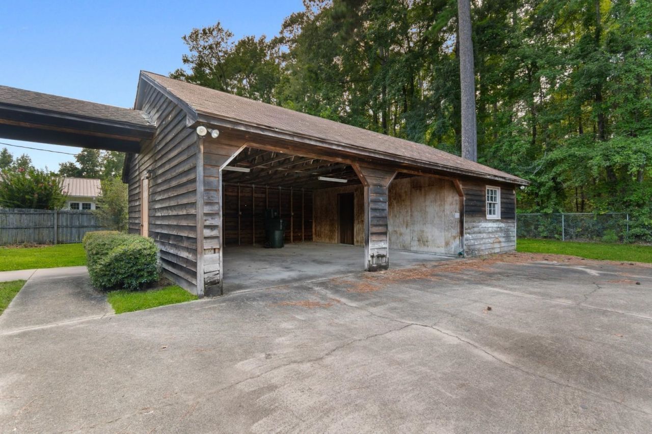 197 Glass Hill Dr. Photo 43
