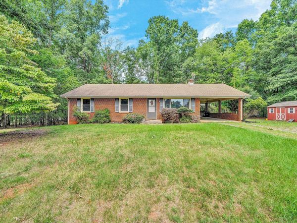 1617 Lonely Hollow RD , Huddleston, VA 24104