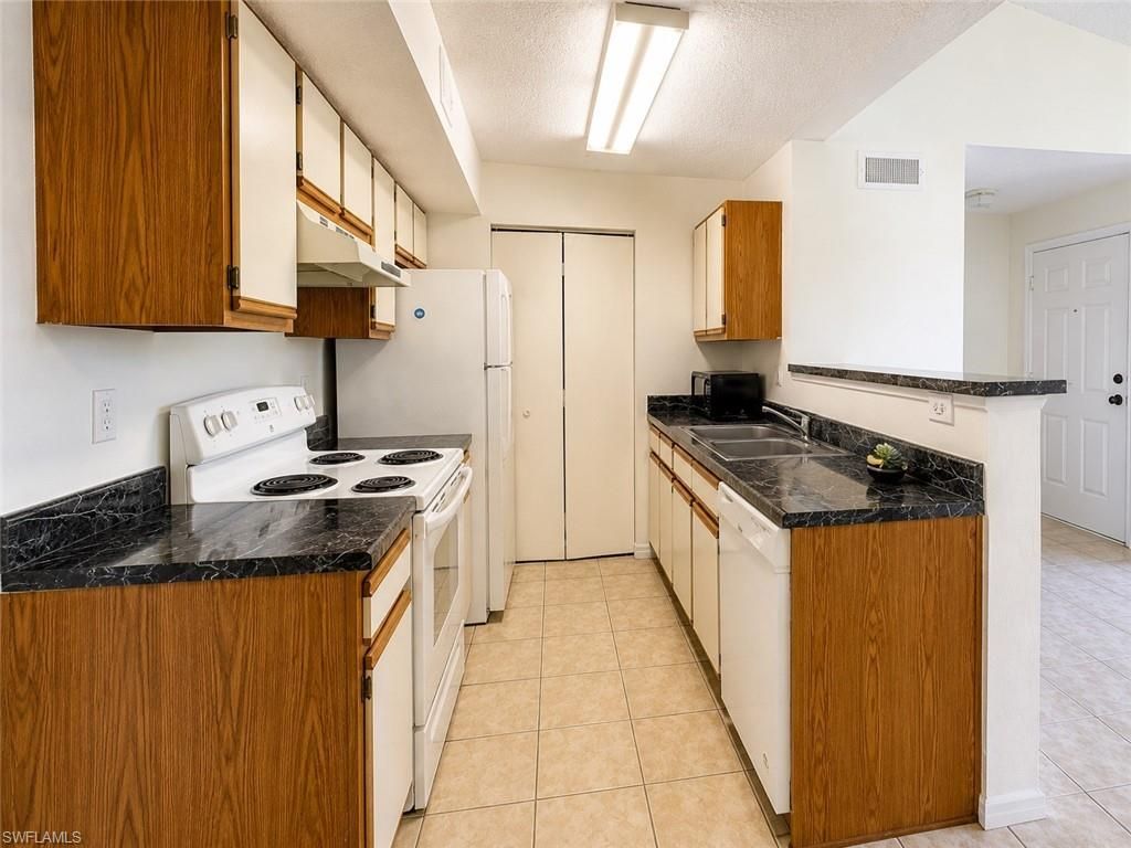 12640 Equestrian Cir , Unit 1912, Fort Myers, FL 33907 Photo