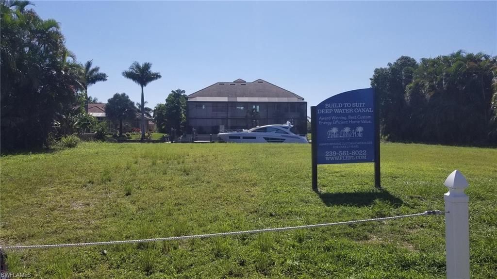126 Montrose Dr , Fort Myers, FL 33919 Photo