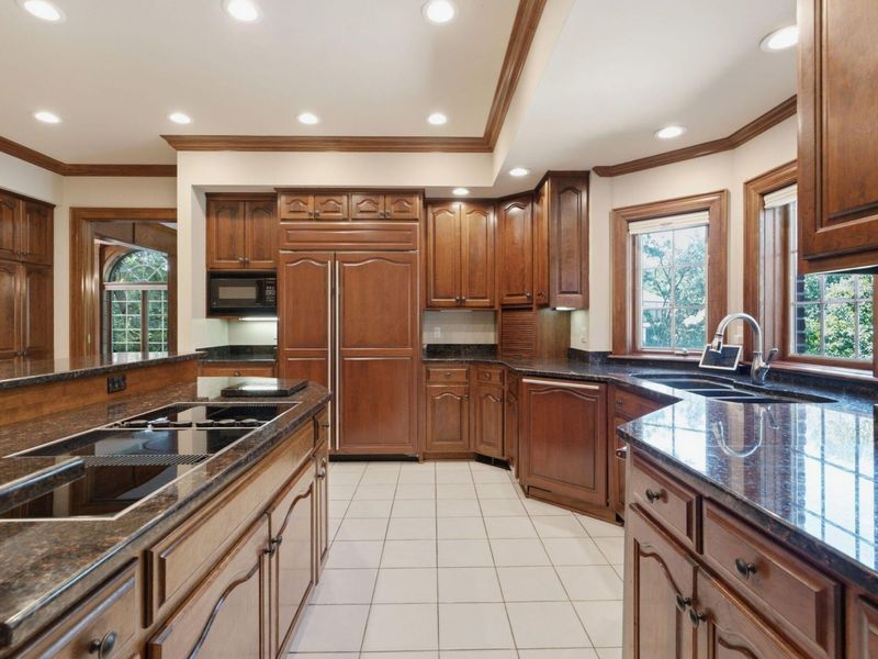 10320 Widdington Close , Powell, OH 43065 Photo 10
