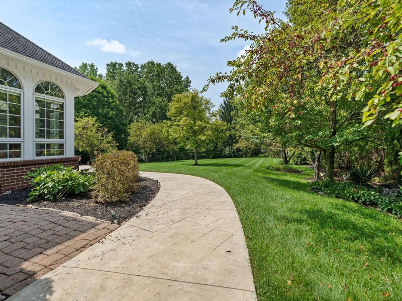 10320 Widdington Close , Powell, OH 43065 Photo 63