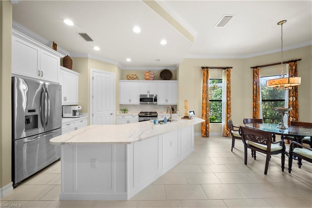 6315 Serano Way, Naples, FL 34113 Photo