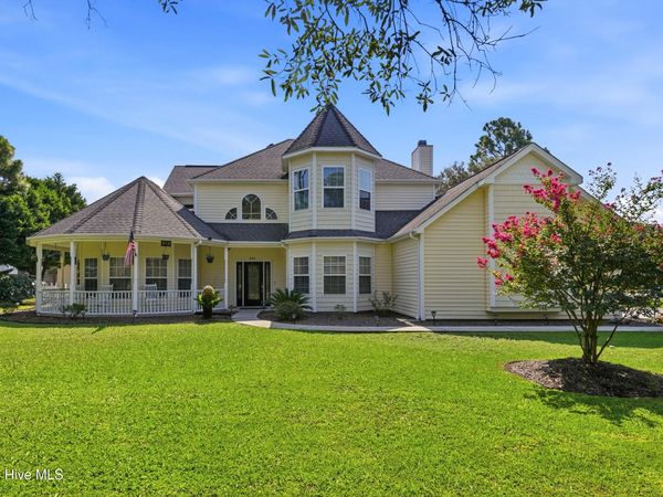 400 Dow Road N, Carolina Beach, NC 28428