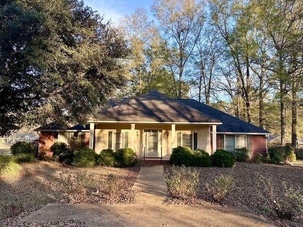 508 Heath Place, Aberdeen, MS 39730