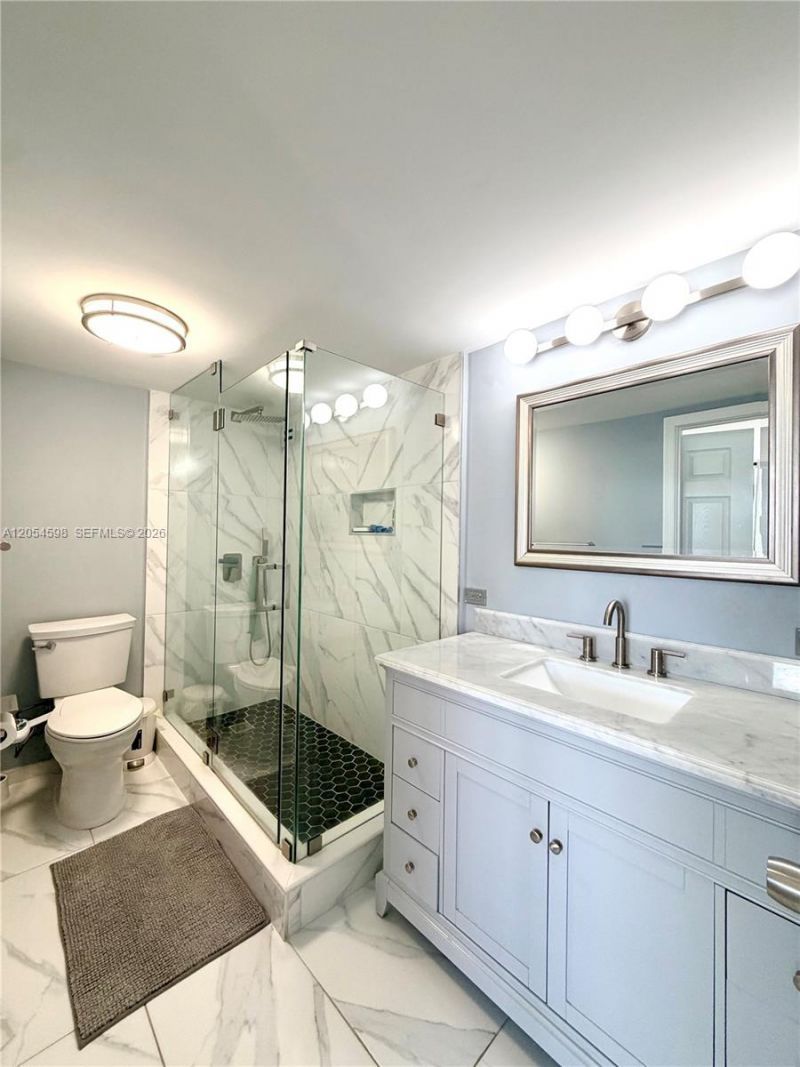 17021 N Bay Rd, Unit 802, Sunny Isles Beach, FL 33160 Photo