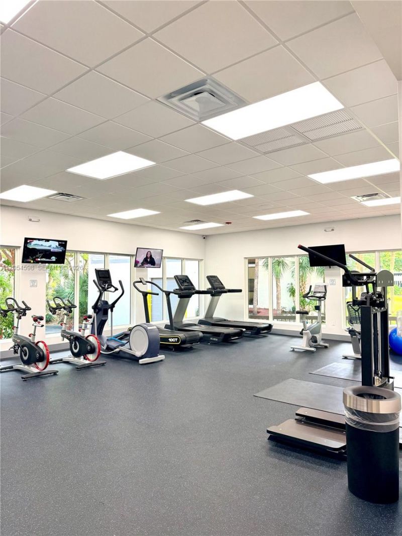 17021 N Bay Rd, Unit 802, Sunny Isles Beach, FL 33160 Photo