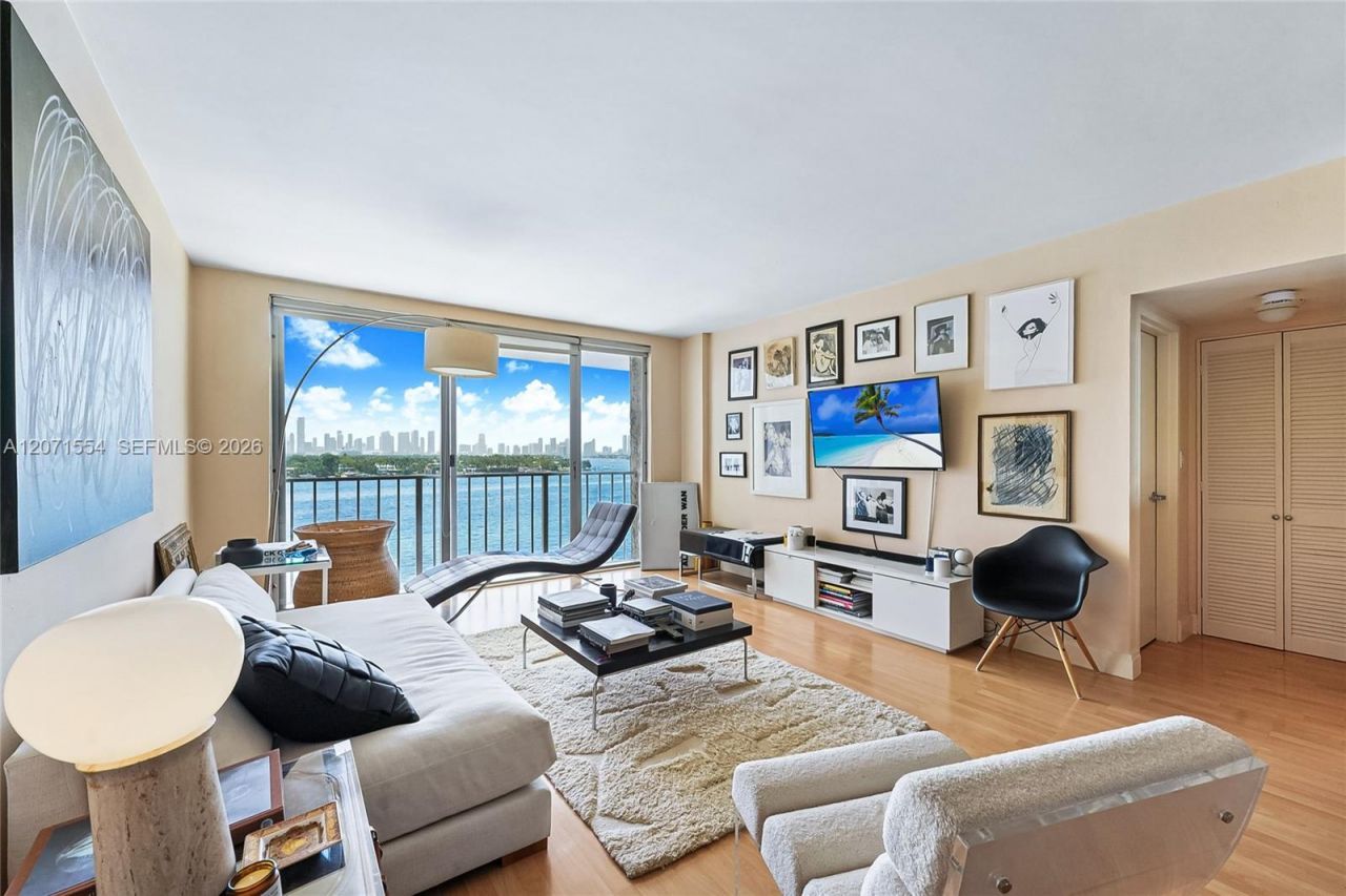 800 West Ave, Unit 917, Miami Beach, FL 33139 Photo