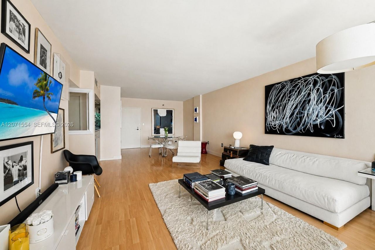 800 West Ave, Unit 917, Miami Beach, FL 33139 Photo