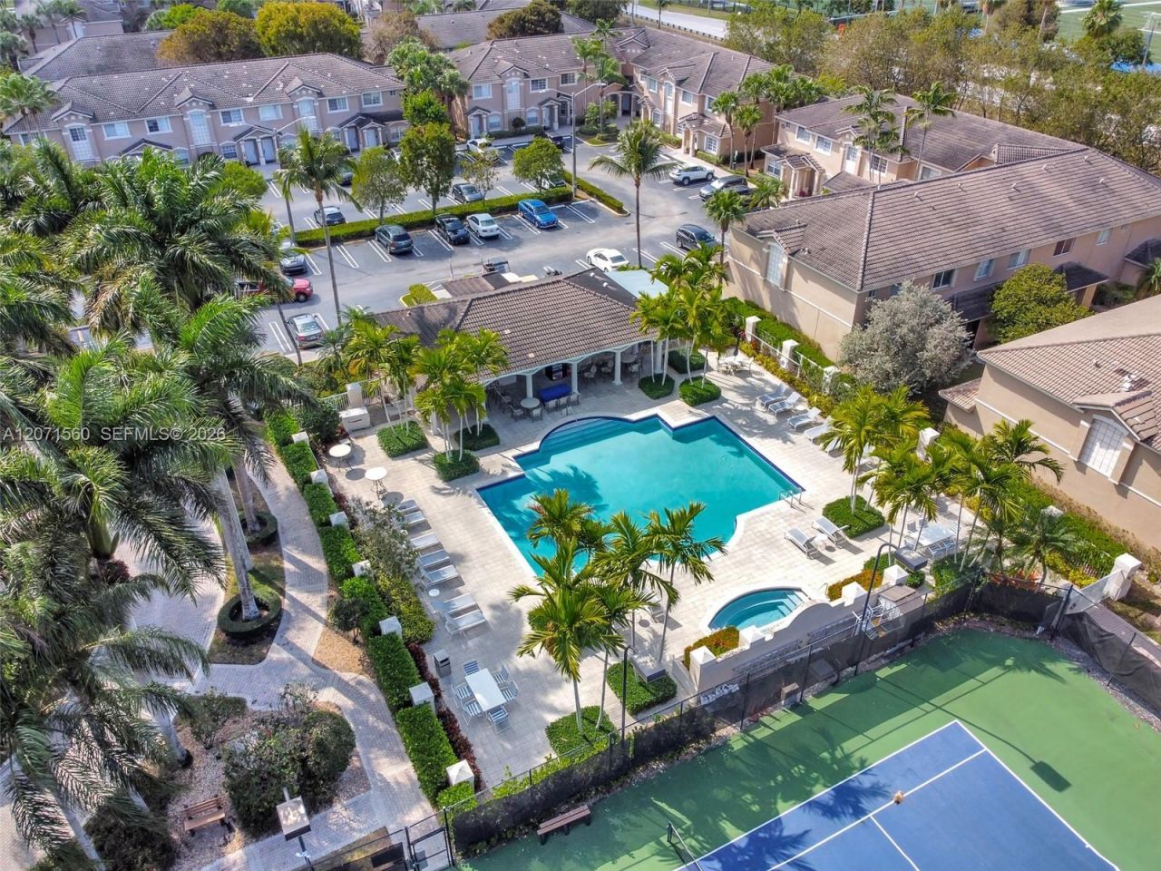 5670 NW 116th Ave , Unit 222, Doral, FL 33178 Photo