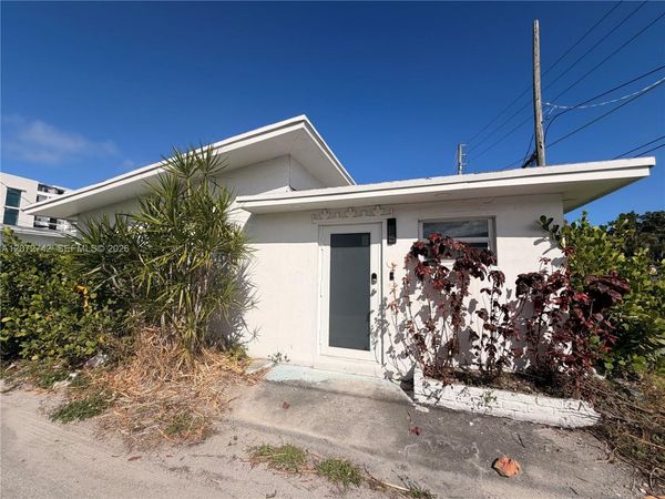 2036 Jackson St, Unit 2, Hollywood, FL 33020