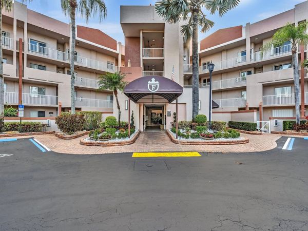 7557 GRANVILLE Drive, Unit 305, Tamarac, FL 33321