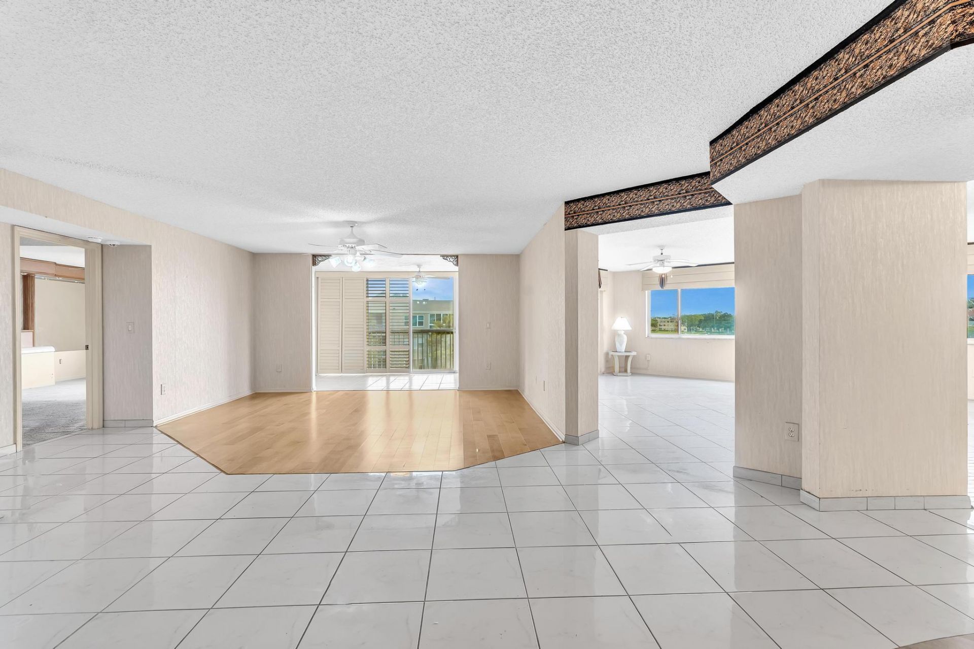 7557 Granville Drive, Unit 305, Tamarac, FL 33321 Photo
