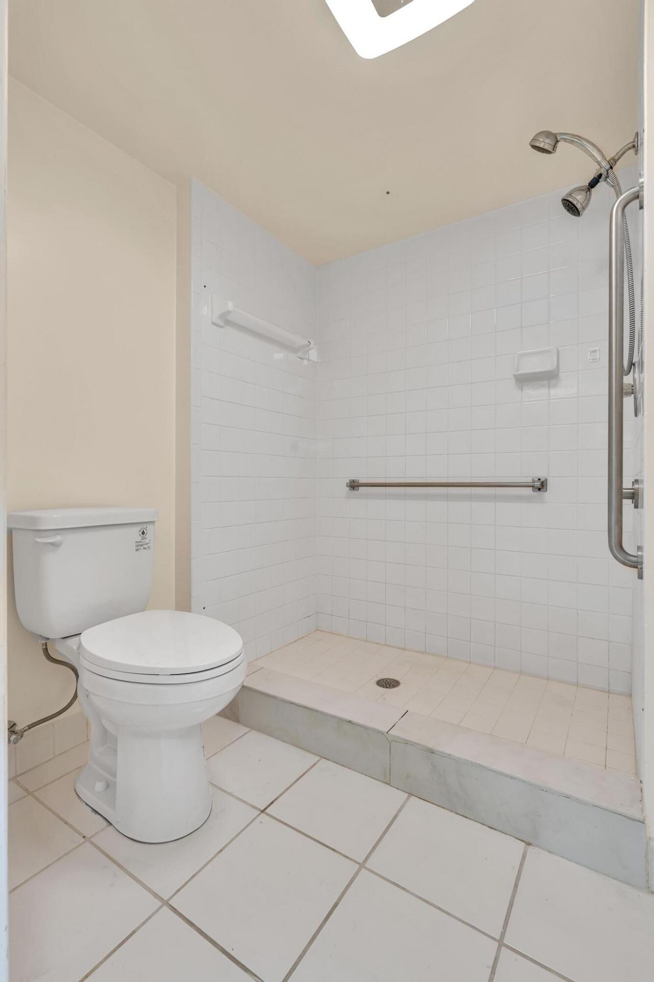 7557 Granville Drive, Unit 305, Tamarac, FL 33321 Photo