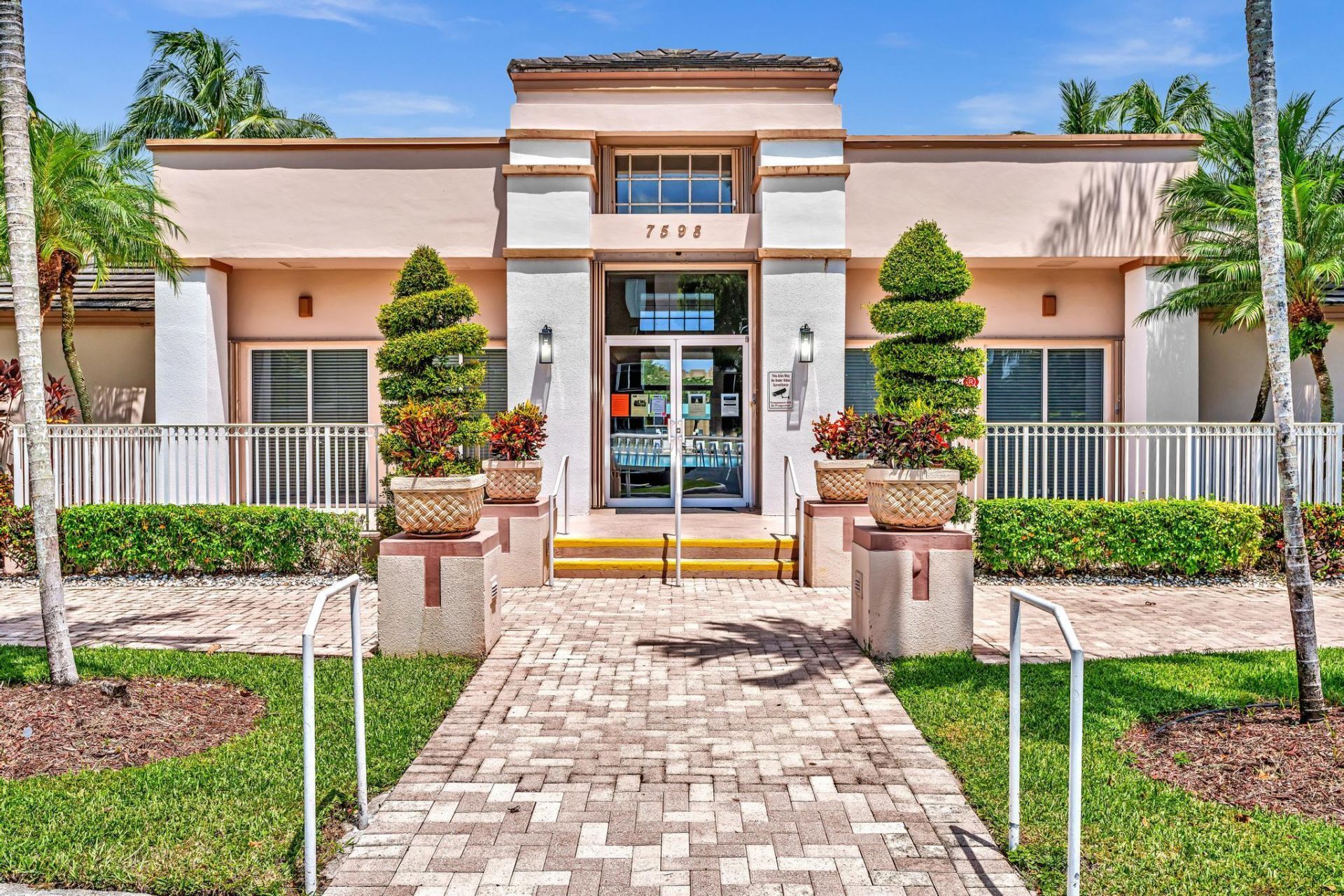 7557 Granville Drive, Unit 305, Tamarac, FL 33321 Photo
