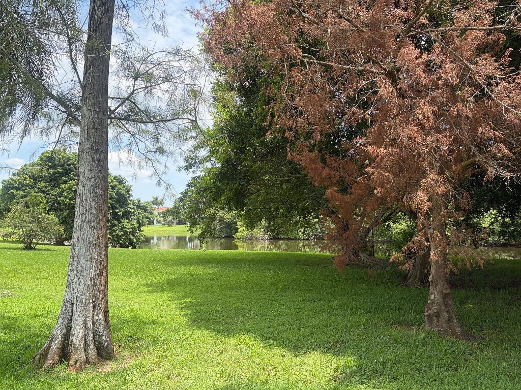 1551 S Club Drive, Wellington, FL 33414 Photo