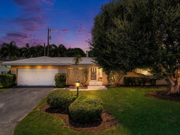 2610 NE 40TH Court, Fort Lauderdale, FL 33308
