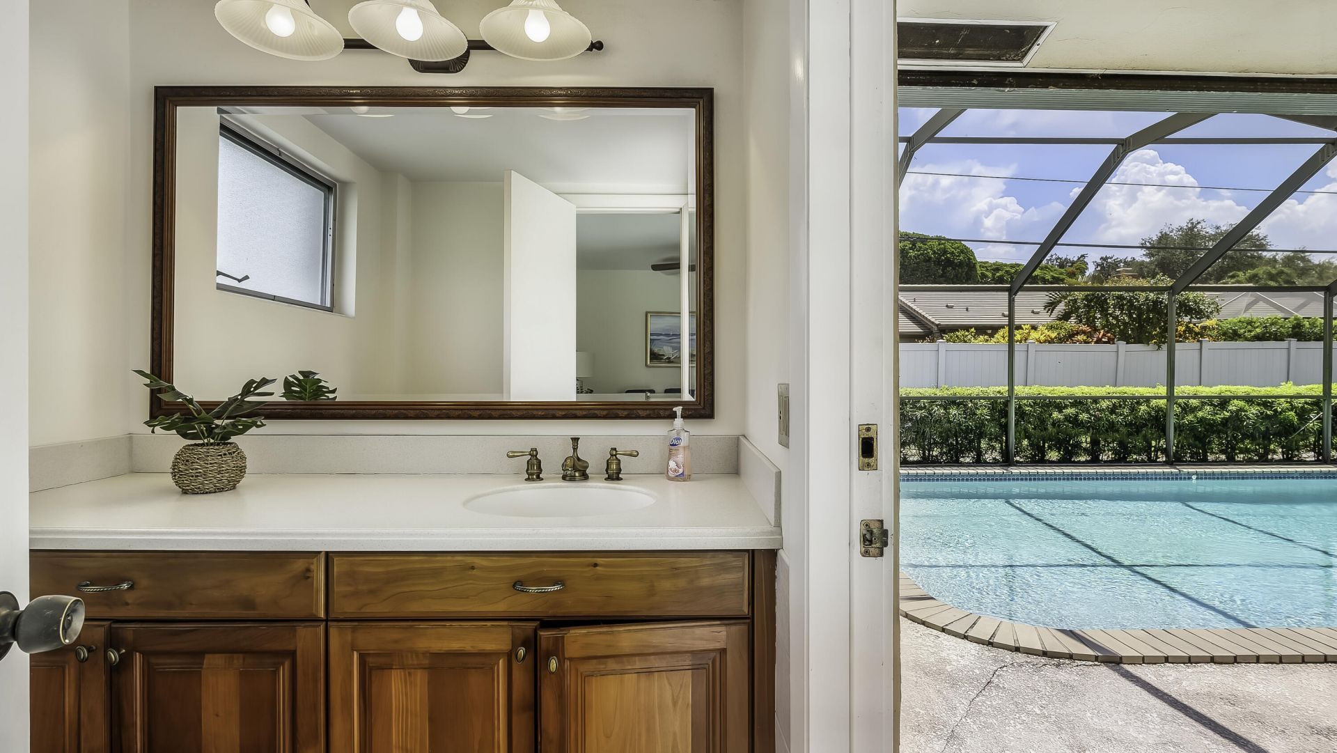 2610 NE 40th Court, Fort Lauderdale, FL 33308 Photo
