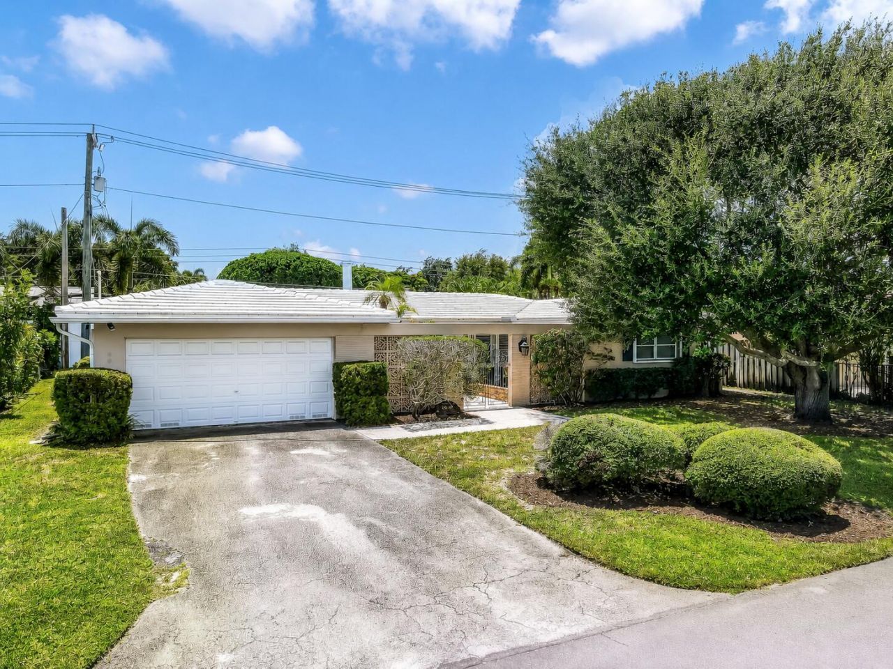2610 NE 40th Court, Fort Lauderdale, FL 33308 Photo