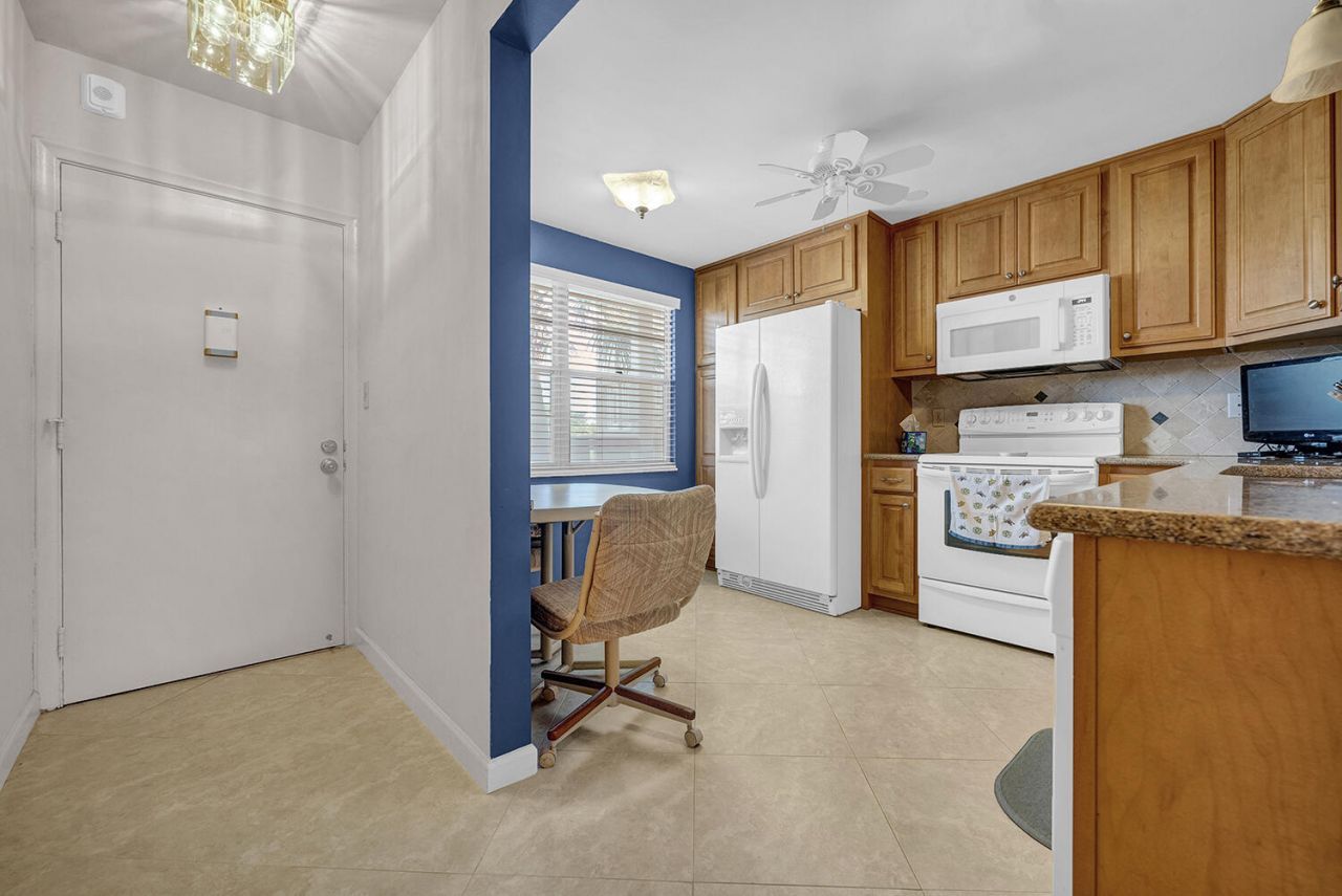 2202 Lucaya Bend, Unit C3, Coconut Creek, FL 33066 Photo