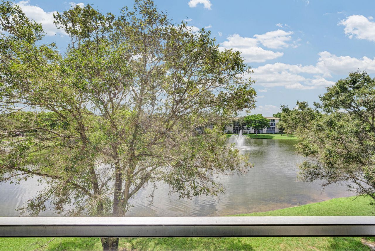 2202 Lucaya Bend, Unit C3, Coconut Creek, FL 33066 Photo