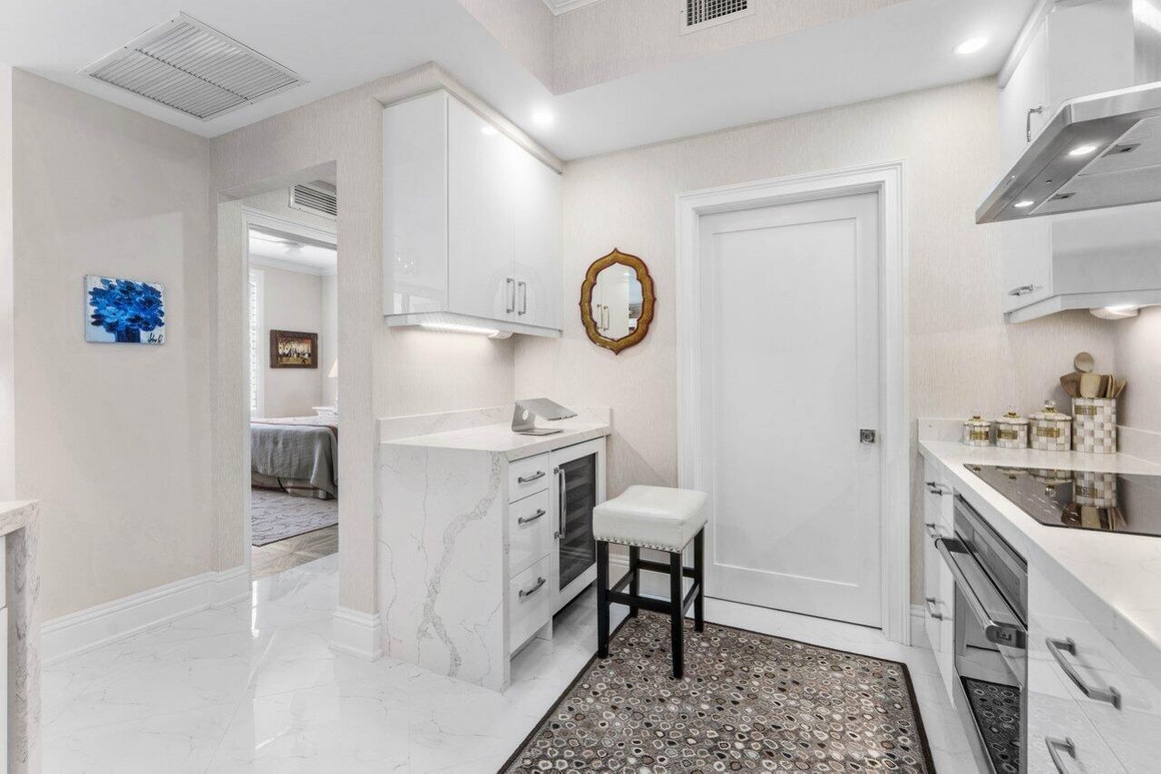 801 S Olive Avenue, Unit 1508, West Palm Beach, FL 33401 Photo