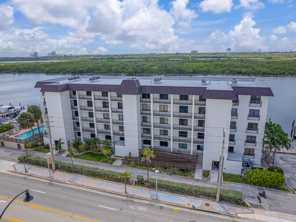 3200 N OCEAN Drive, Unit 104, Hollywood, FL 33019