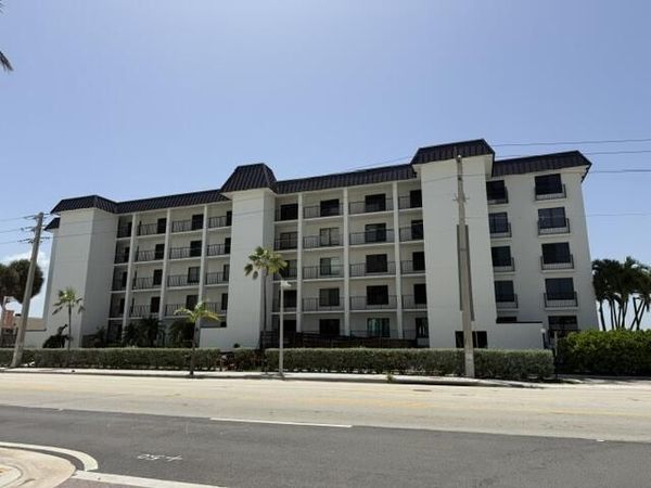 3200 N OCEAN Drive, Unit 104, Hollywood, FL 33019