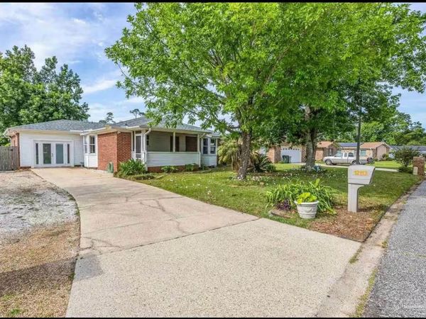 12113 Longwood Dr, Pensacola, FL 32507