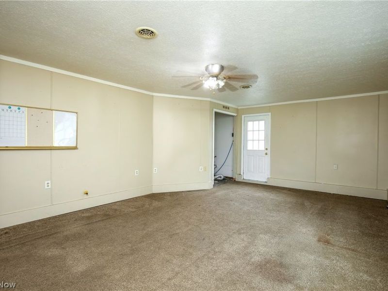 1276 Prospect Street, Barberton, OH 44203 Photo 12