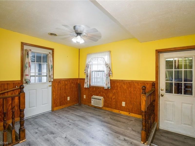 1276 Prospect Street, Barberton, OH 44203 Photo 15
