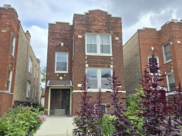 3337 N Springfield Avenue , Unit 1, Chicago, IL 60618