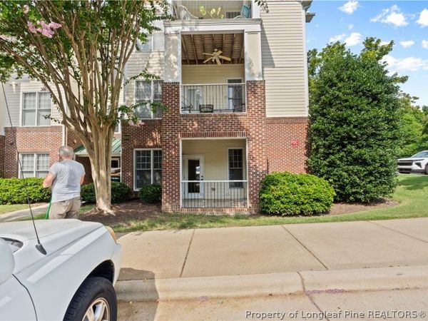 900 Canenaugh Drive, Unit 101, Raleigh, NC 27604