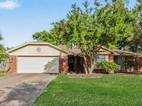 7 Alamosa Drive, Trophy Club, TX 76262