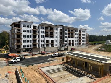 211 S Crk Crossing, Unit 712, Chapel Hill, NC 27516