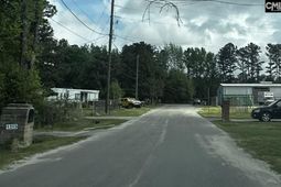 1309 Basil Street photo 4