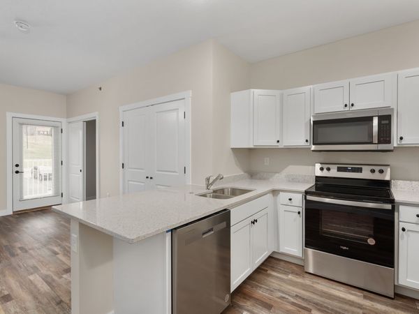 1164 Devils Glen Road , Unit 309, Bettendorf, IA 52722