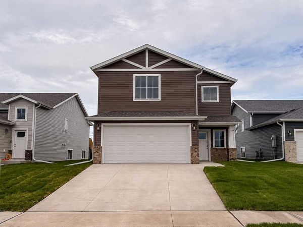 850 1st Avenue, Horace, ND 58047