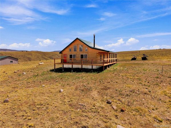 2400 Phantom Terrace Drive, Westcliffe, CO 81252