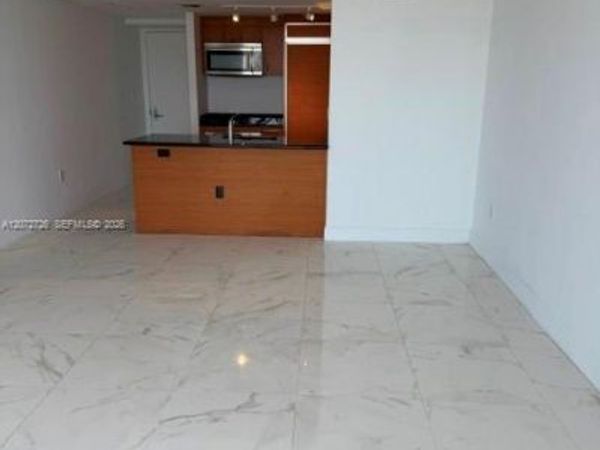 50 W Biscayne Blvd , Unit 3907, Miami, FL 33132