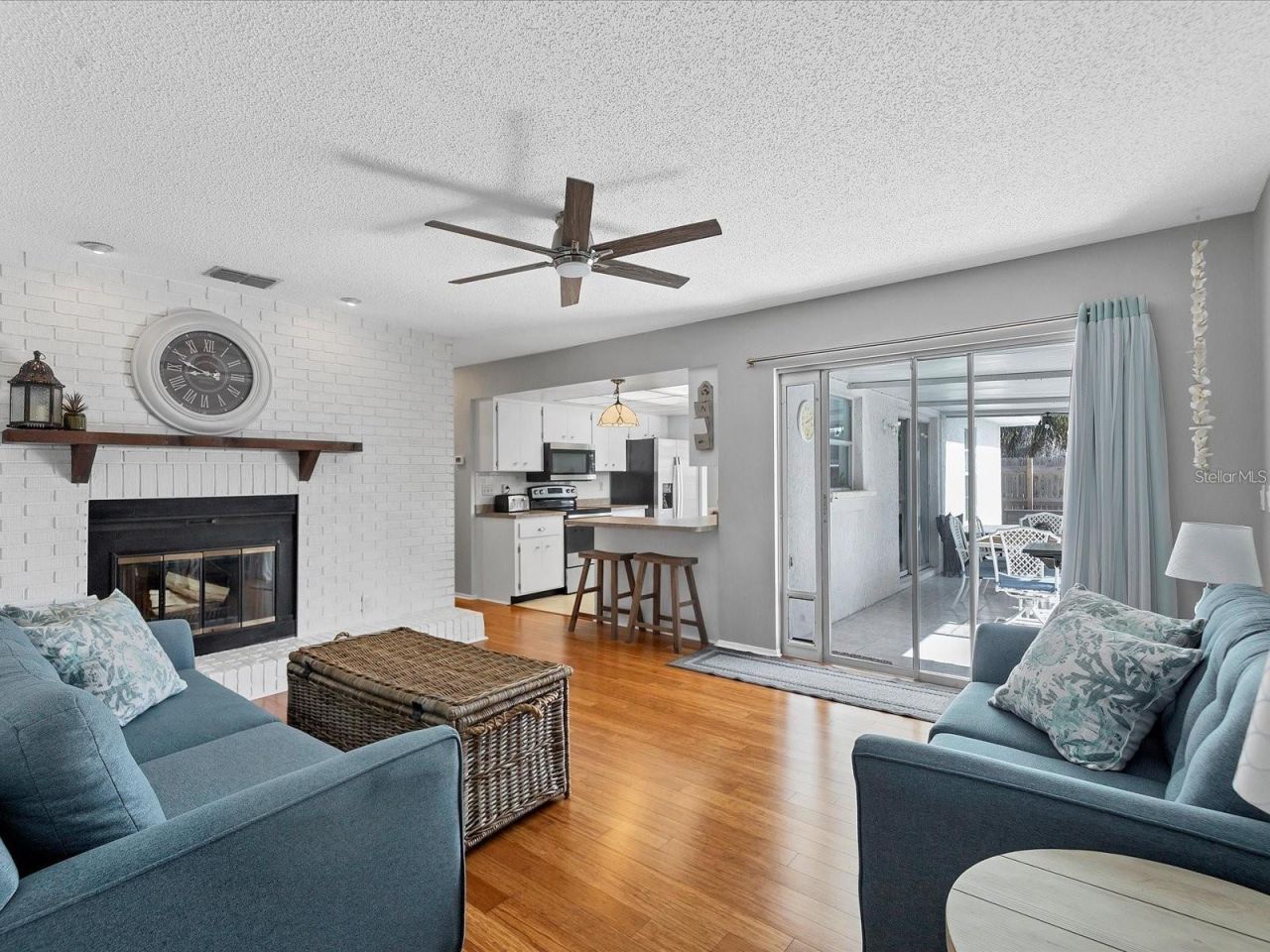 6733 Pennsylvania Avenue, Sarasota, FL 34243 Photo
