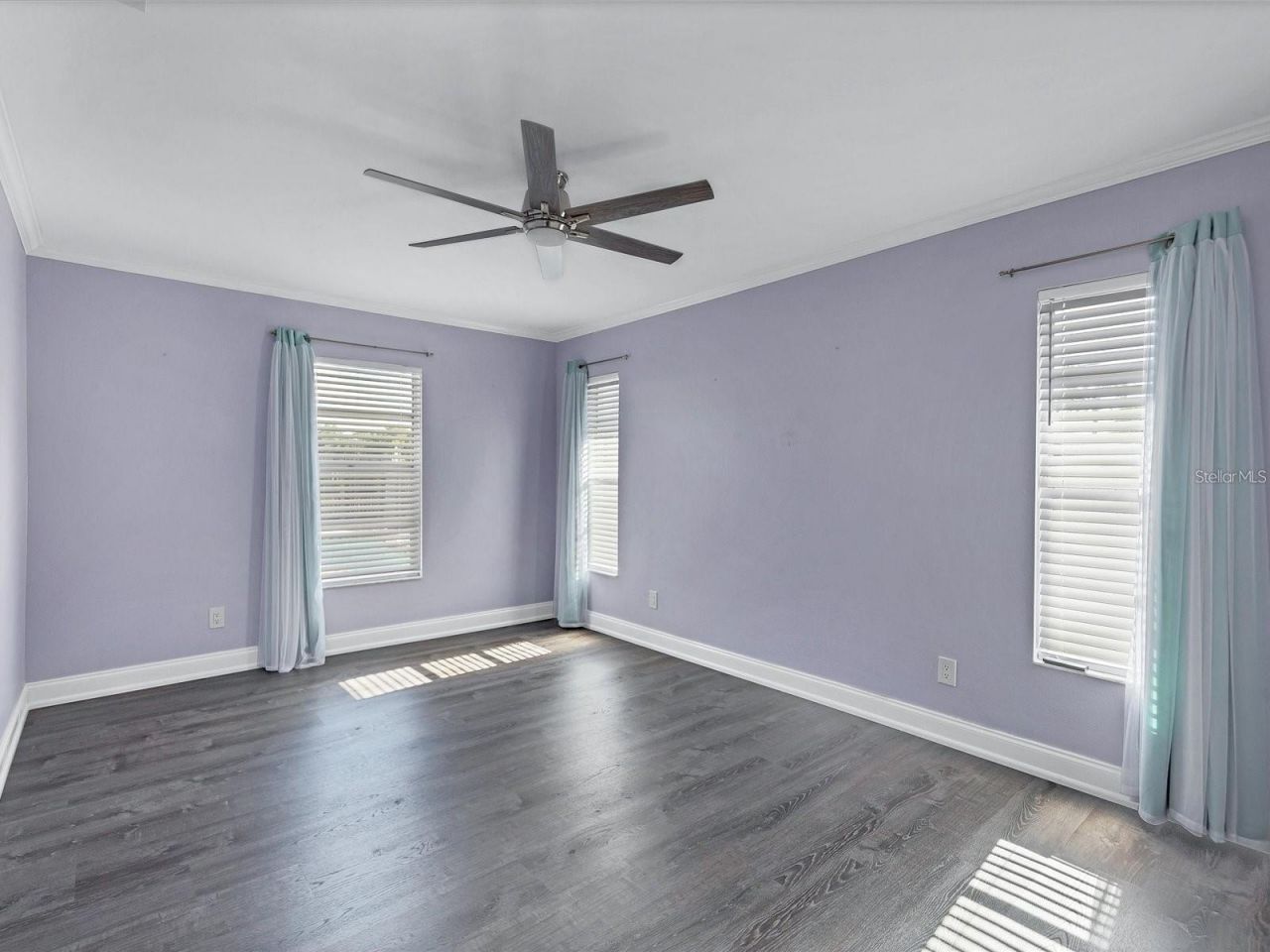 6733 Pennsylvania Avenue, Sarasota, FL 34243 Photo