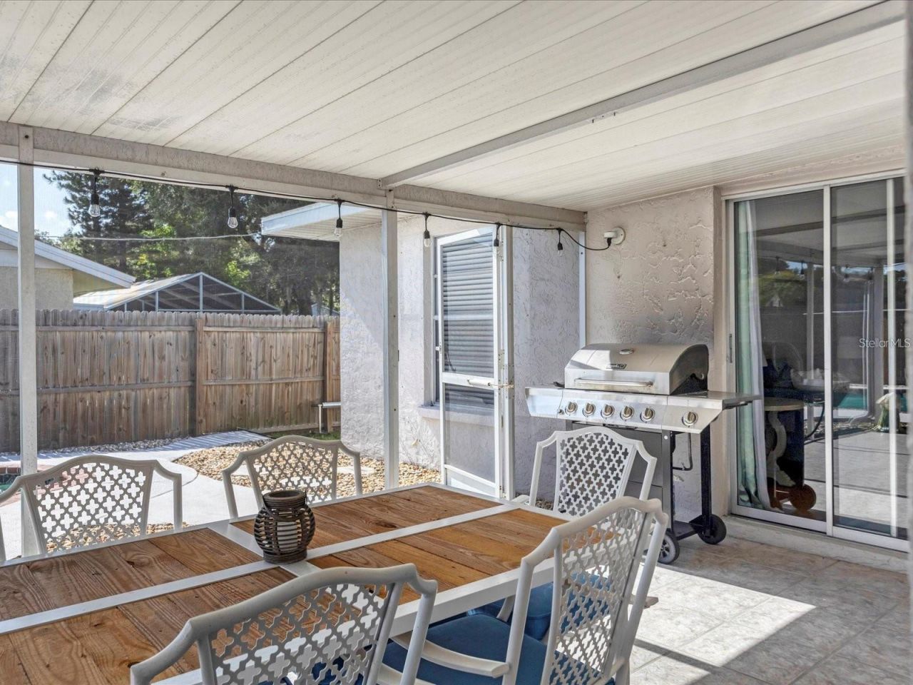 6733 Pennsylvania Avenue, Sarasota, FL 34243 Photo