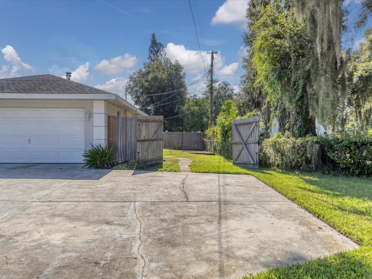 6733 Pennsylvania Avenue, Sarasota, FL 34243 Photo