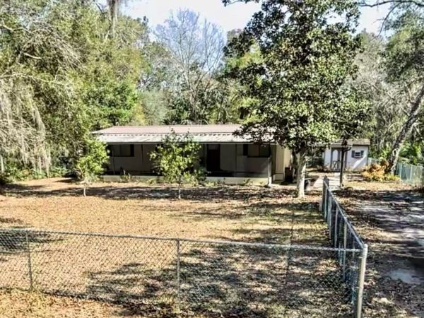 11 WILDWOOD DRIVE , PALM COAST, FL 32137