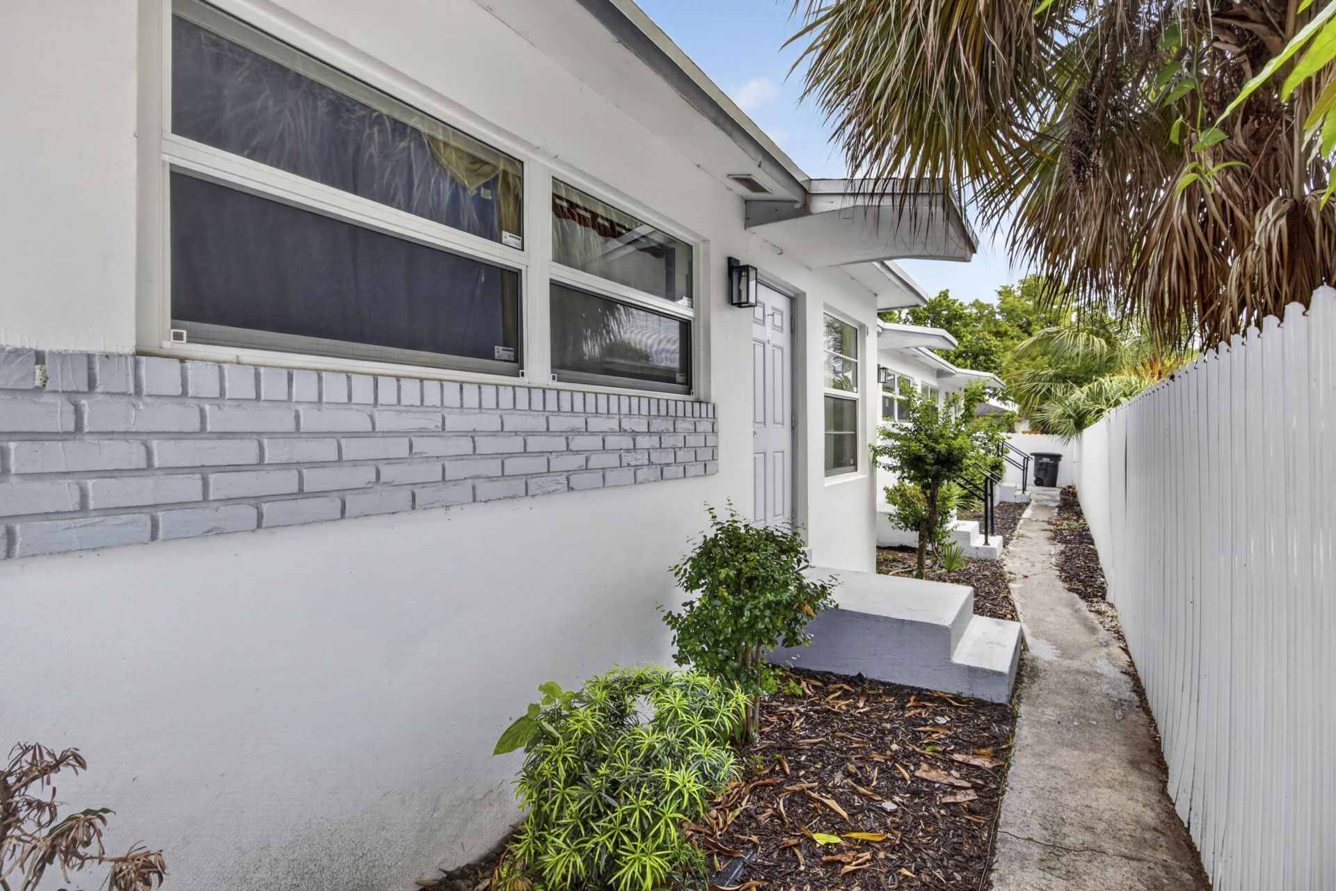 709 13th Street, West Palm Beach, FL 33401 Photo