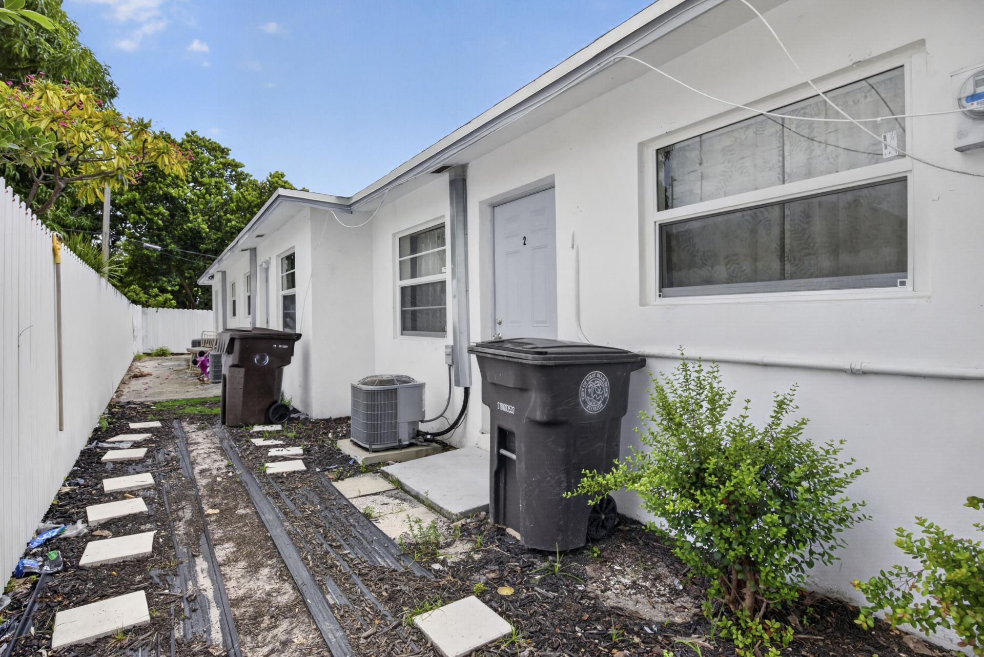 709 13th Street, West Palm Beach, FL 33401 Photo