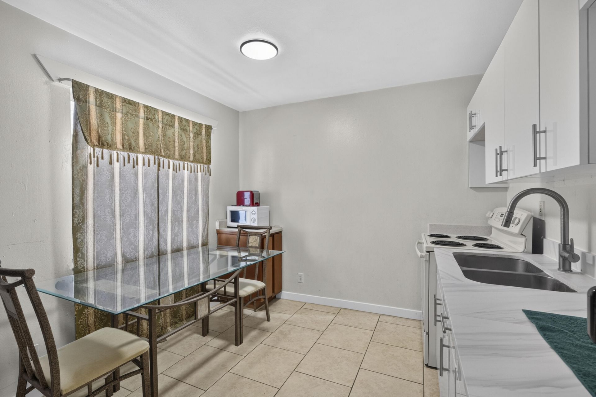 709 13th Street, West Palm Beach, FL 33401 Photo